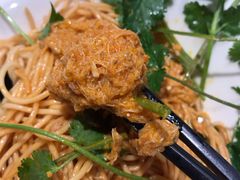 蟹黄拌面-和府捞面(东直门银座店)