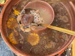 -慢丽江·云南野生菌土鸡锅(西山店)