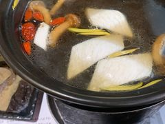 菌汤锅底-束河人家(南锣鼓巷店)