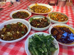 -佳佳麻辣烧菜馆