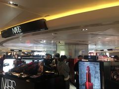 -DFS迪斐世(香港广东道店)