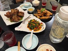 -梧桐树下(云锦世家店)