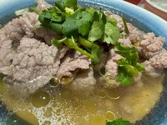 -冯烫烫跷脚牛肉·川菜小馆(武胜西街店)