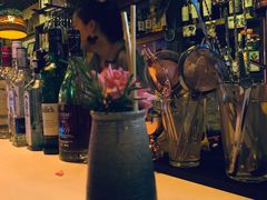 -城墙外BAR