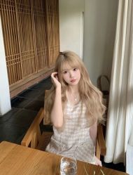 -丝语萱形象