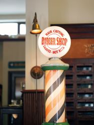 -IMUSE BARBER SHOP