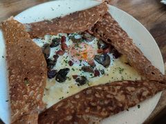 鸡蛋蘑菇熏肉荞麦可丽饼-RAC BAR(安福路店)