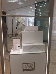 -奥伦纳素Erno Laszlo