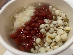 酒酿红豆薏米羹-炖物24章·顺时轻养茶(杭州大厦店)