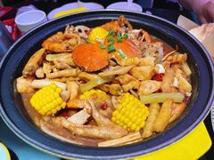 -多嘴超级肉蟹煲(中街恒隆故宫店)