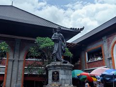 -乌布德传统市场