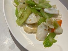 -荟廷·晶萃(陆家嘴尚悦湾店)