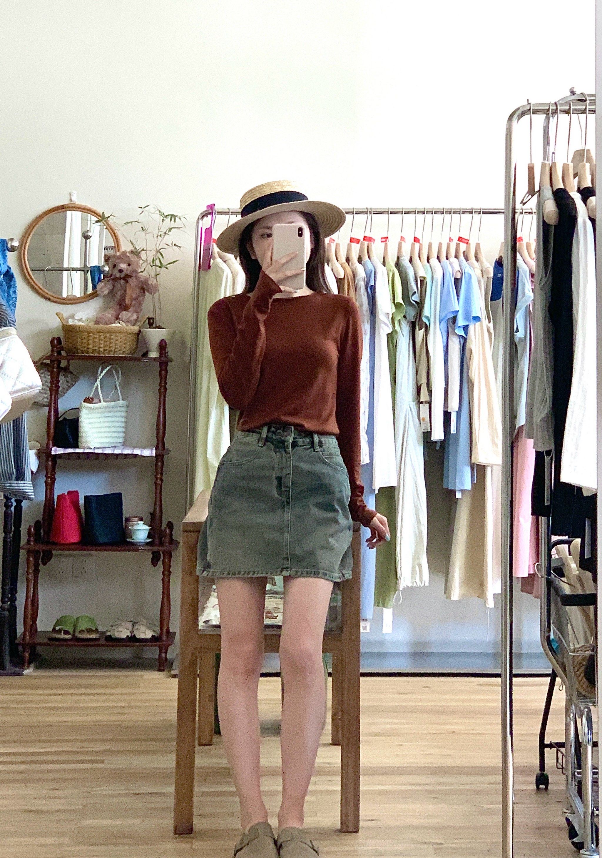 超显白的脏橘色穿搭92