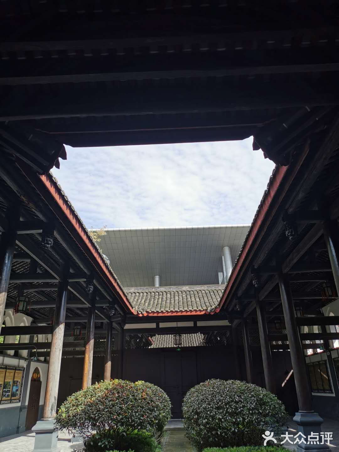 打卡成都市区超有氛围感的小众教堂⛪️