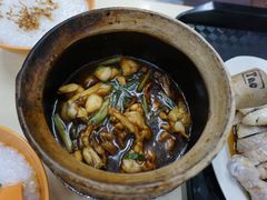 -长城砂煲田鸡粥