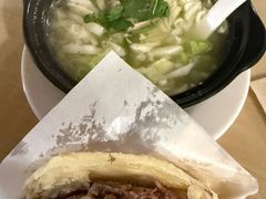 -闫家驴肉老店(华电一校店)