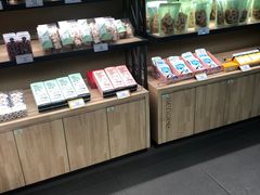 面包甜点陈列柜-KenGee仟吉(吉庆街店)