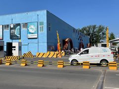 -顺鑫石门市场