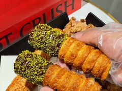 -HOT CRUSH趁热集合·现烤面包(环球港店)