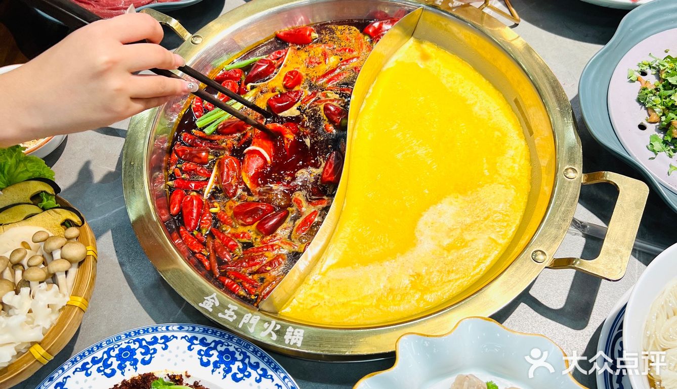 啥？在绵阳吃个火锅还可以得LV包包⁉️