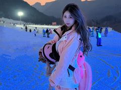-济南卧虎山滑雪场