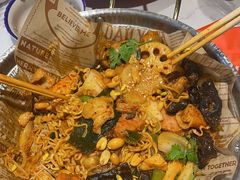 -红渡小香·牛肉麻辣香锅(车站南路店)