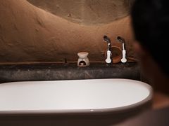 -快乐大桶水养生足浴SPA(前兴路店)