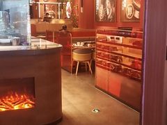 -鱼酷活鱼烤鱼(静安大融城店)