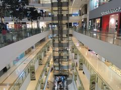 -LuOne凯德晶萃广场(徐家汇路店)
