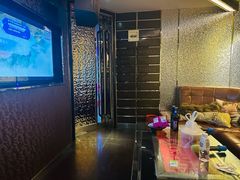 -GAGA主题量贩式KTV平价店(工大店)