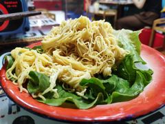 港式生面-小龍鳳·港式海鲜打边炉(沙湖路店)
