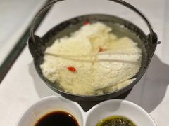 -小河盐帮·私家菜·烤鸭(三元桥·霄云路店)