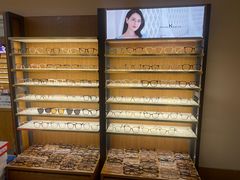 -优医视平价眼镜超市蔡司依视路折扣(小马厂店)