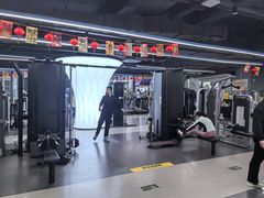 -超鹿运动(五四路恒力城店)