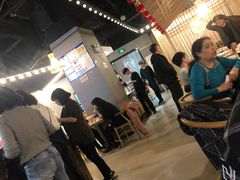 等位区-陈傻子餐厅(世纪都会店)