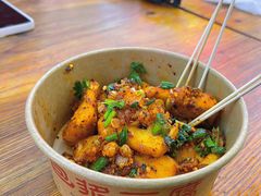 -八一路好吃街(雨田商务大厦店)