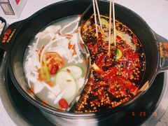 -钢管厂五区小郡肝串串香(南山店)