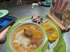 -潮界(虹桥新天地店)