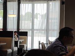 -煲王粤菜餐厅(中侨中心店)