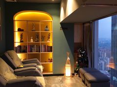 -得闲·高空SPA(东盟店)