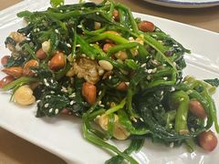 -金牌餐厅·天津菜·八珍豆腐·老爆三(瓷房子店)