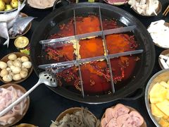 -利姐牧牛匠老火锅(兰花店)