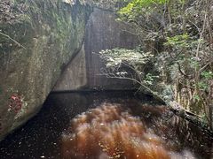 -伍山石窟