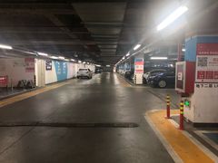 -万象城-停车场
