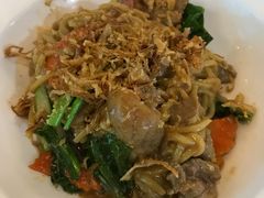 黄炒面-BAI BUA RESTAURANT