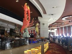 -荣誉国际酒店-云顶旋转餐厅