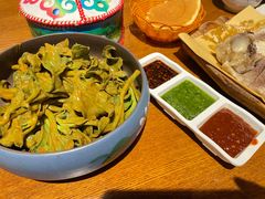-蒙古苍狼蒙餐