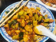 宫爆鸡丁-刘胖子家常菜·蹄花焖藕(兴业店)