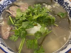 -凤齐羊肉烩面馆
