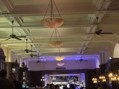 -LONG BAR 廊吧(外滩华尔道夫酒店)